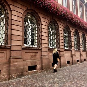 Meet your Posher, Emily